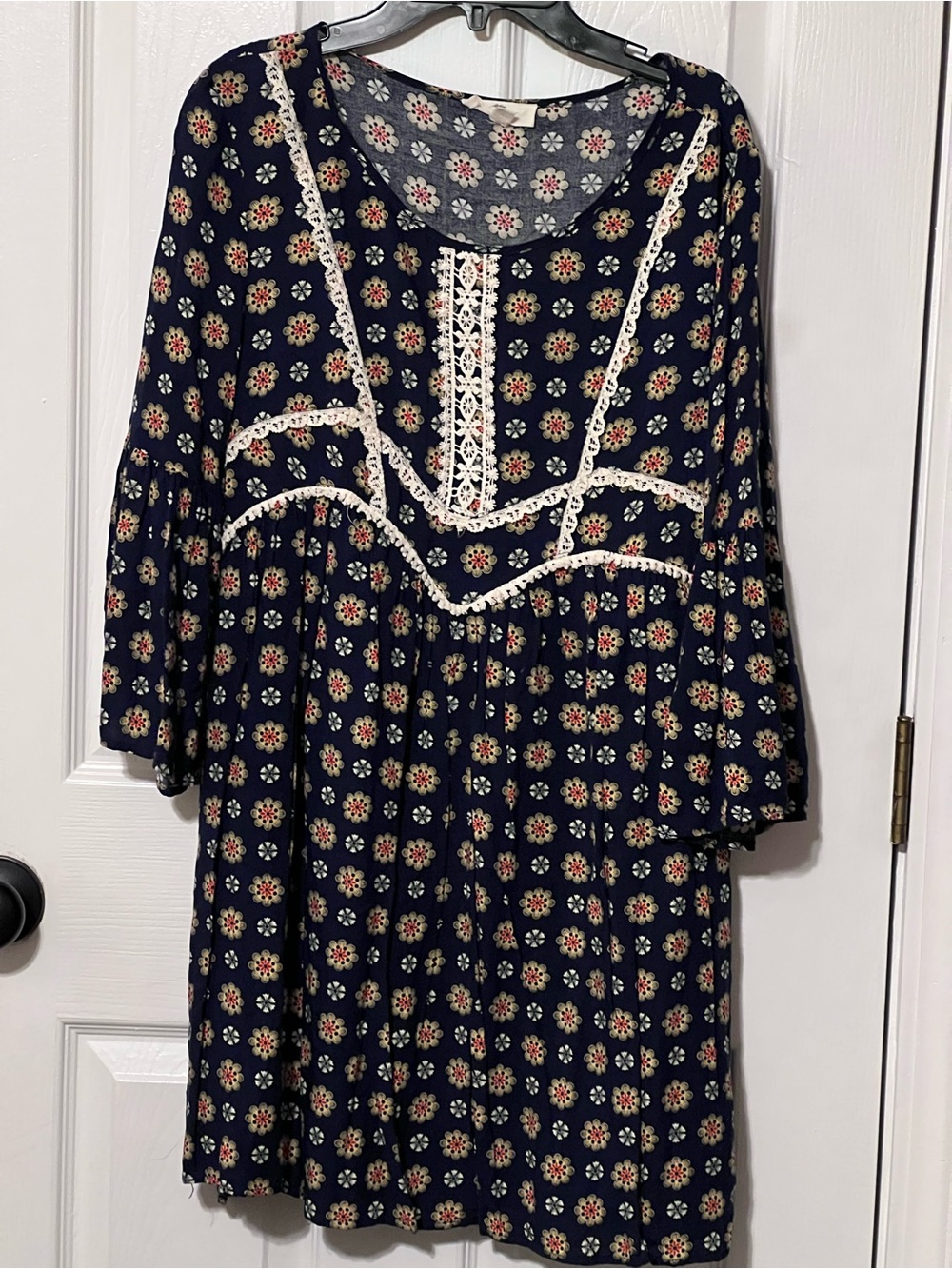 Entro Navy Floral Boho Crochet Lace Bell Sleeve Dress Small